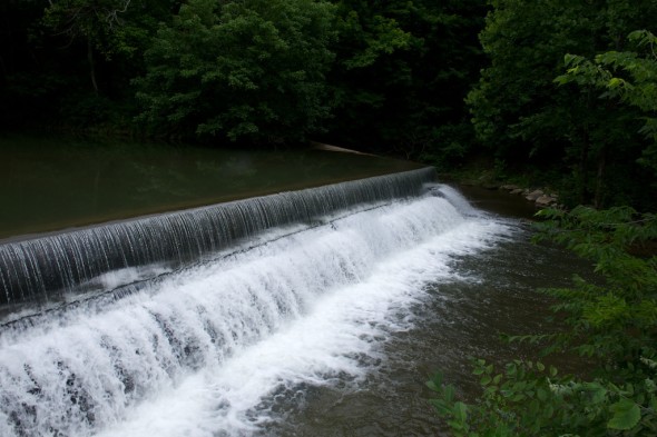 Just behind the distillery, the Kentucky River flows.
