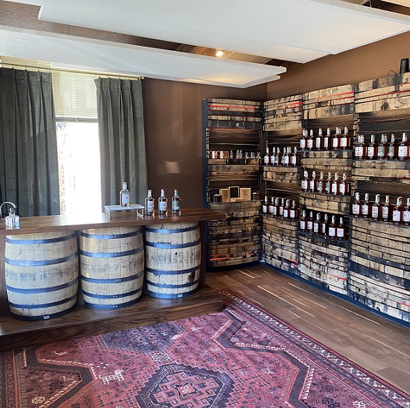 Wyoming Whiskey Barrel House interior