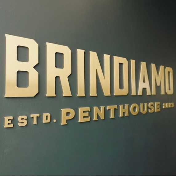 Brindiamo Penthouse entrance