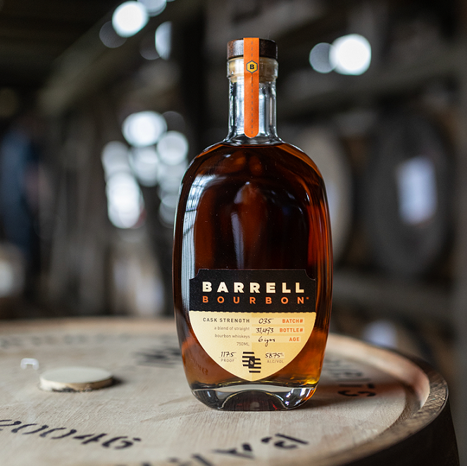 Barrell Bourbon Batch 035 vertical 1