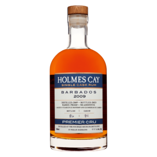 Holmes Cay Rum bottle