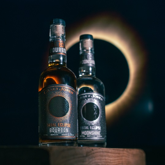 Total Eclipse Bourbon Lead Hero