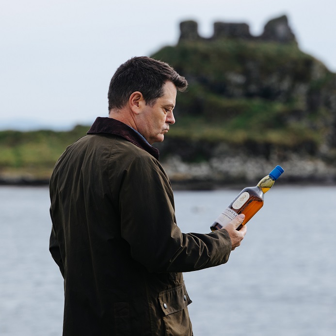 Lagavulin Nick Offerman holding bottle