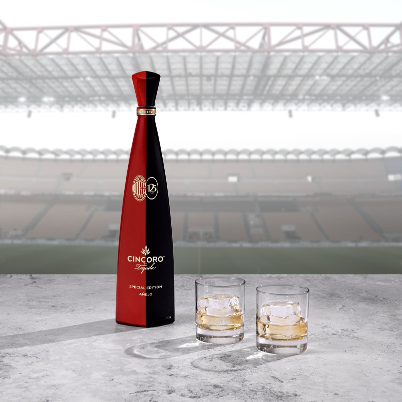 Cincoro AC Milan Bottle Collaboration with glasses
