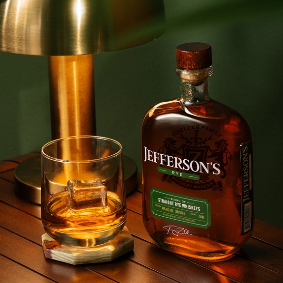 Jefferson's Blend of Straight Rye bottle