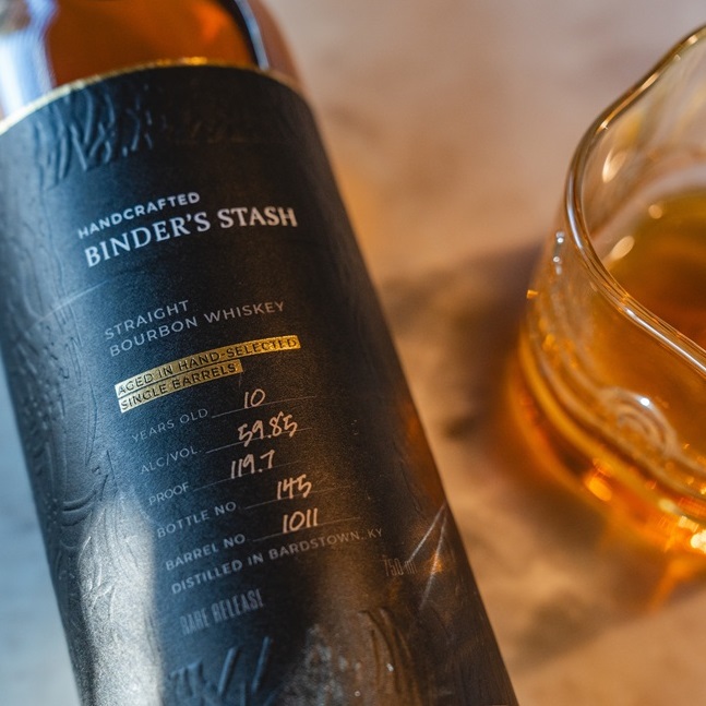 Binder's Stash bottle with pour
