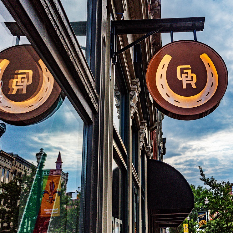Green River Tasting Room Lifestyle exterior sign