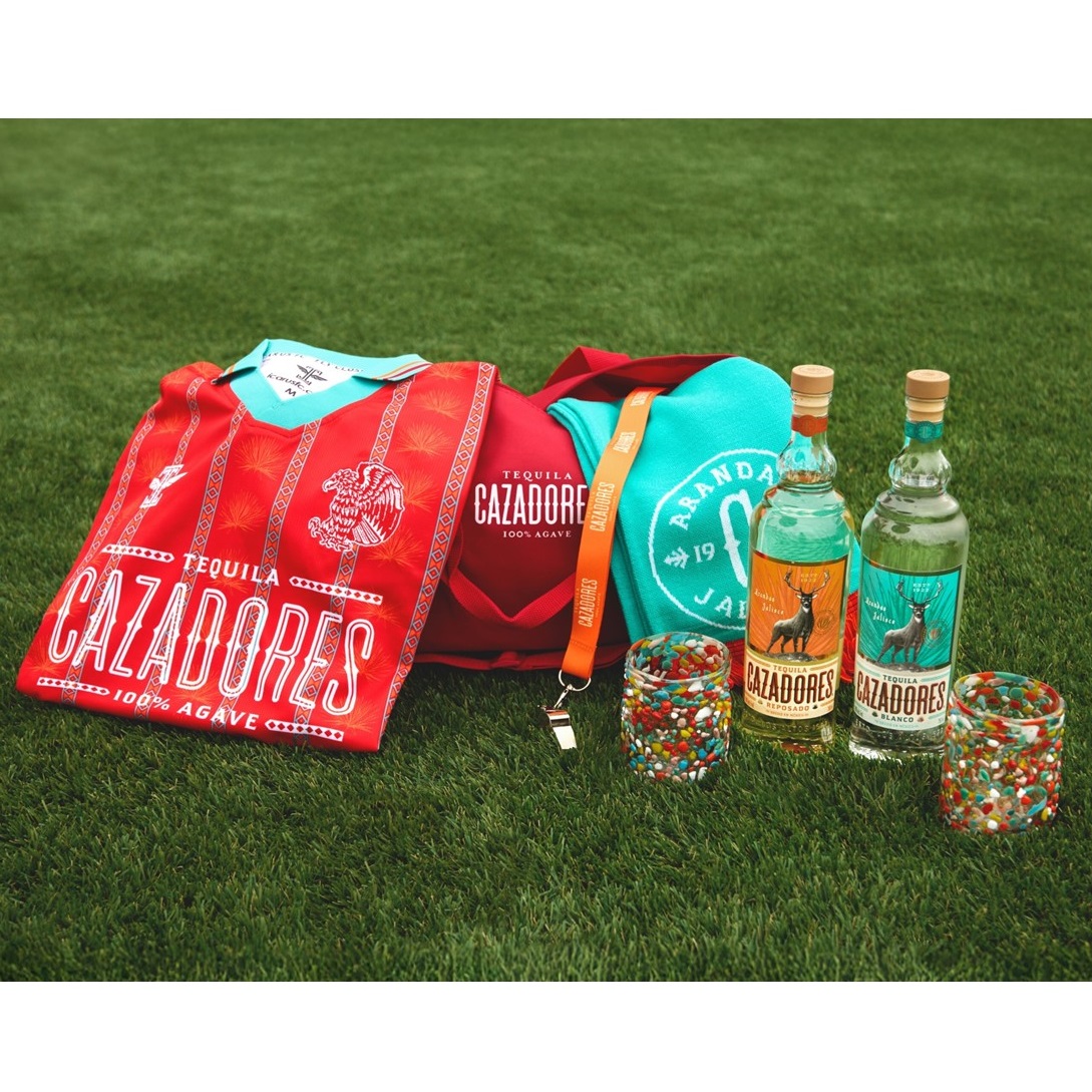 Tequila CAZADORES fan kit SQUARE