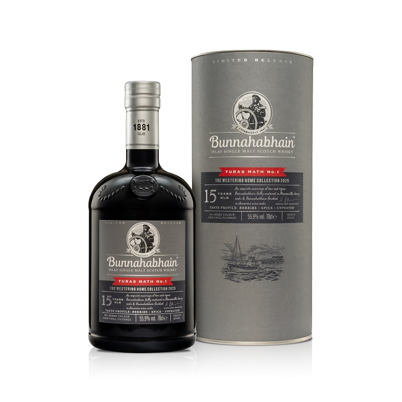 Bunnahabhain Turas Math No.1 BOTTLE AND PACK SHOT White Background