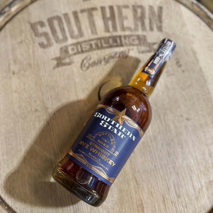 Southern Distilling Southern Star Bottled-In-Bond Straight Rye Whiskey_lifestyle