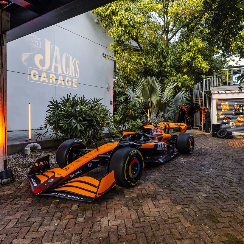 Jacks Garage Jack Daniel's McLarin Formula 1