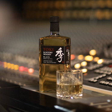 Suntory Toki Black bottle