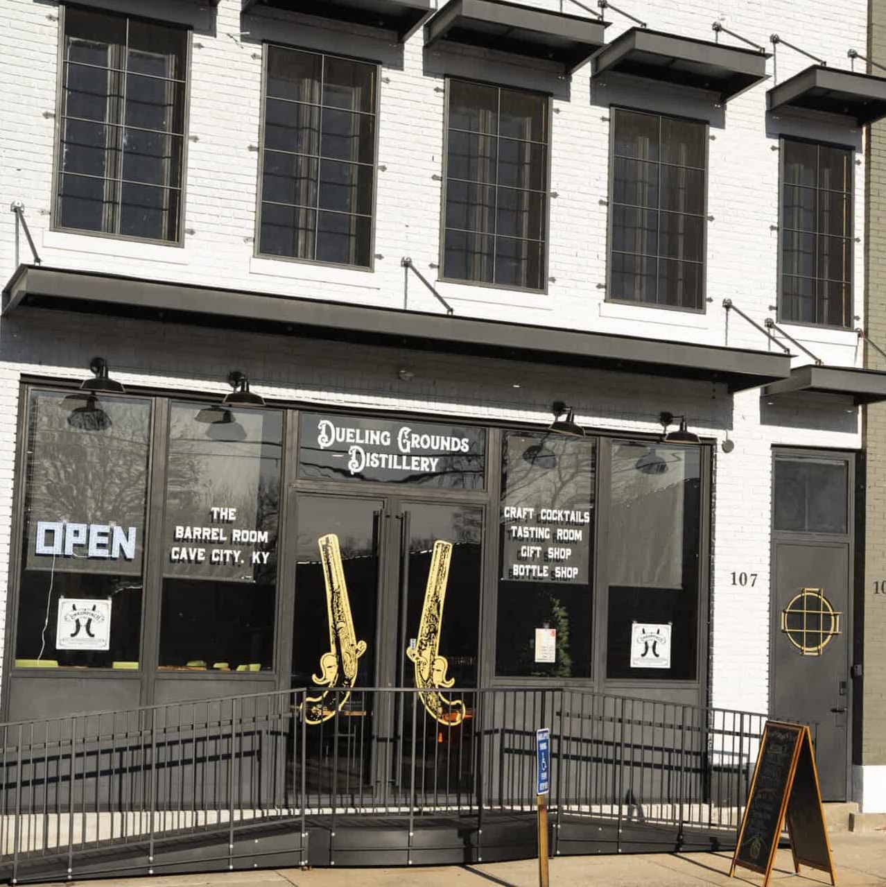 Dueling Grounds Tasting Room Downtown Cave City Kentucky