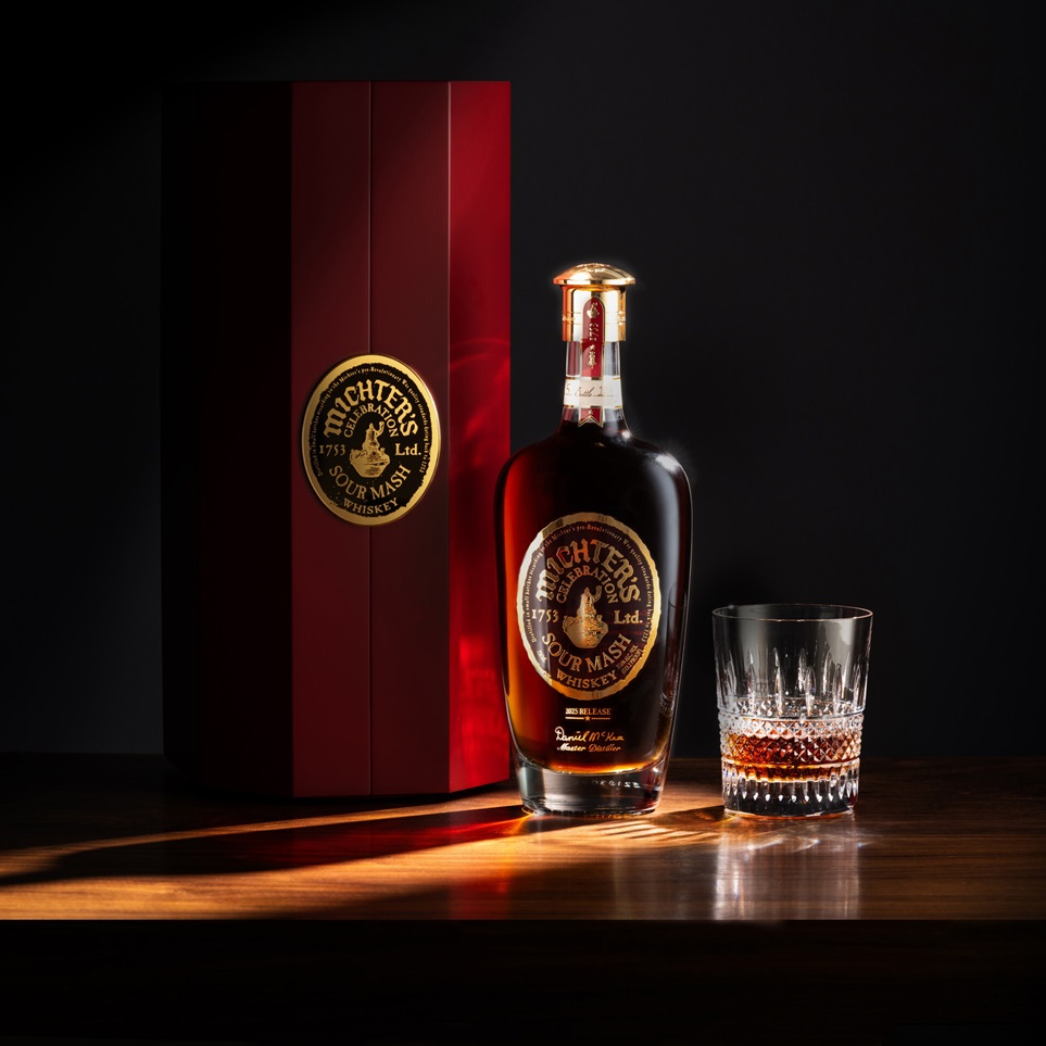 MICHELS DISTILLERY 2025 Celebration Sour Mash bottle box and pour