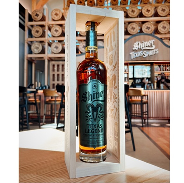 Shiner Texas Spirit Rye Whiskey bottle and box SQUARE