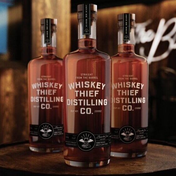 WHISKEY THIEF DISTILLING CO. LOUISVILLE BATS CLUB EXPERIENCE LOUISVILLE SLUGGER FIELD bottles